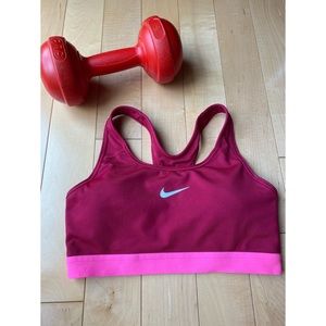 Red Nike Sports Bra (M)